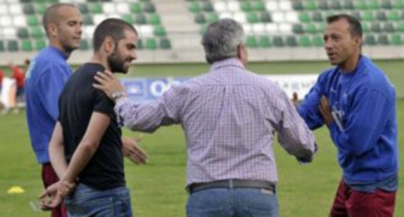 De izquierda a derecha