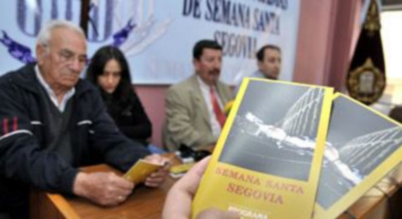 Unos 6.000 cofrades participarán en los actos de la Semana Santa 1 Un momento de la presentación