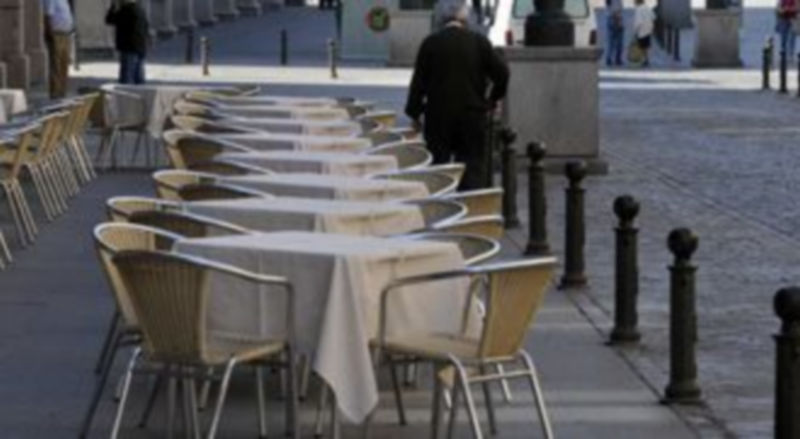 Las terrazas segovianas se instalarán en marzo./JUAN MARTÍN