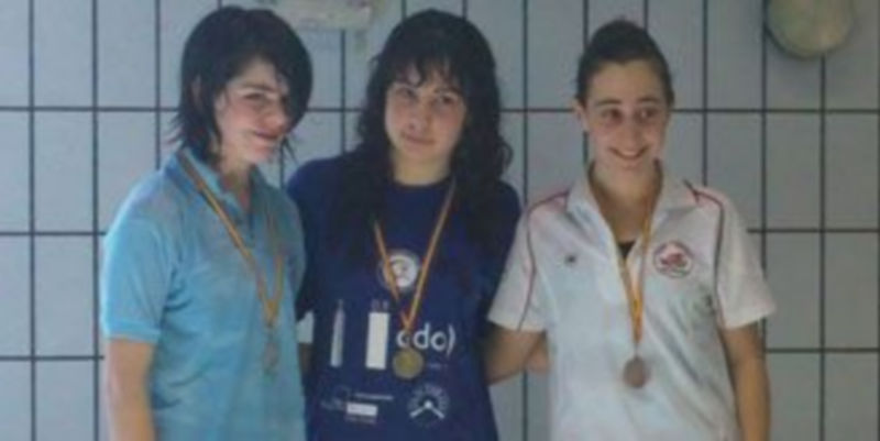 Las dos nadadoras segovianas destacaron en Valladolid. / El Adelantado