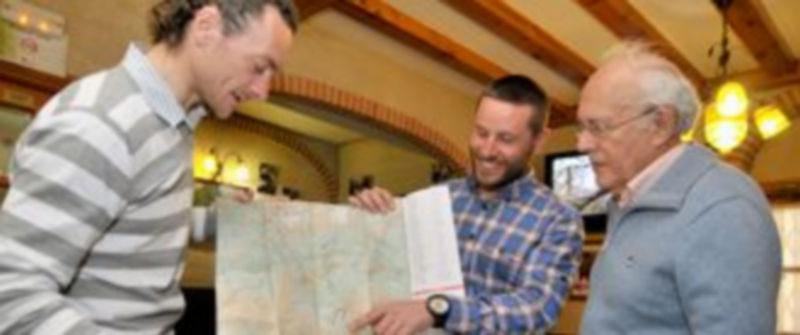 De izquierda a derecha Luis Alonso