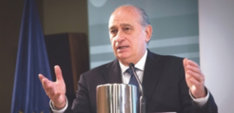 Jorge Fernández Díaz durante la presentación del balance. / Efe