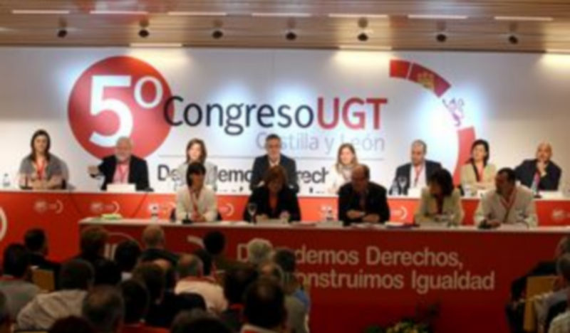 Nueva directiva formada tras las votaciones del V Congreso Regional de UGT Castilla y León ./ ICAL