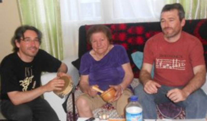 El proyecto piloto “De mayor a menor” se celebra por tercer año consecutivo en localidades de Tierra de Pinares