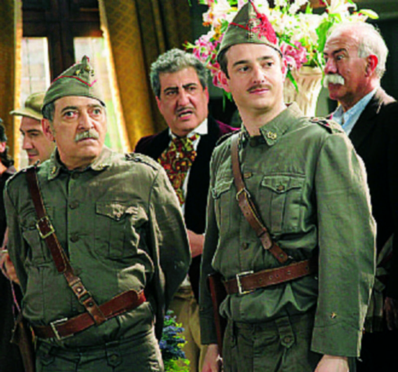 La serie está protagonizada por Gorka Otxoa