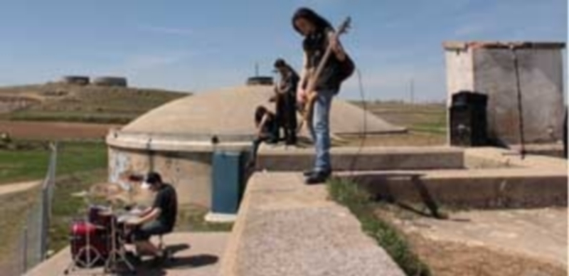 Los miembros del grupo durante la grabación del videoclip de la canción ‘Místico’ single de ‘Prisionero de Agujas’. / A. Postigo