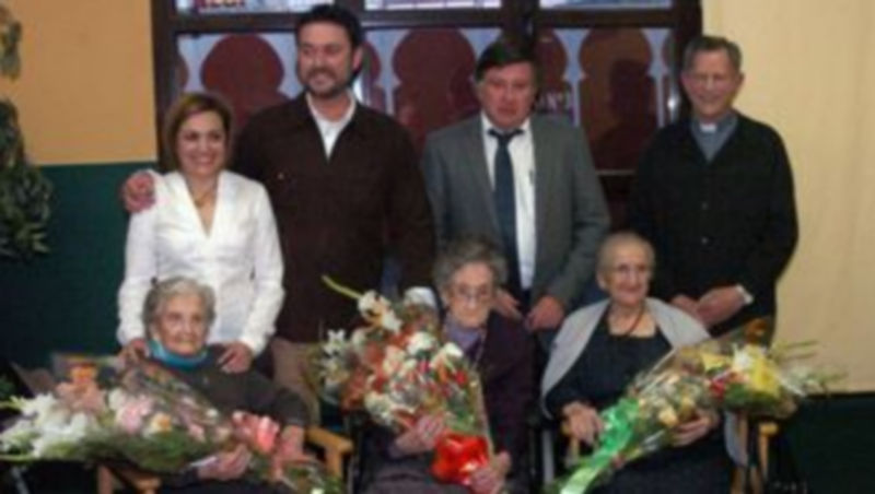 Trío de centenarias 1 Las centenarias