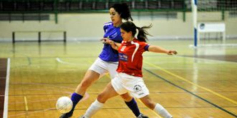 Jugada del último partido del Unami en casa