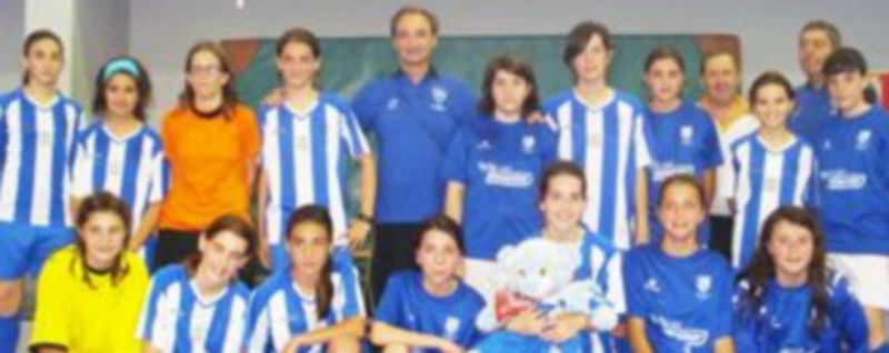 El Unami jugó ante el Ribamontán al Mar en la cancha madrileña. / El Adelantado.