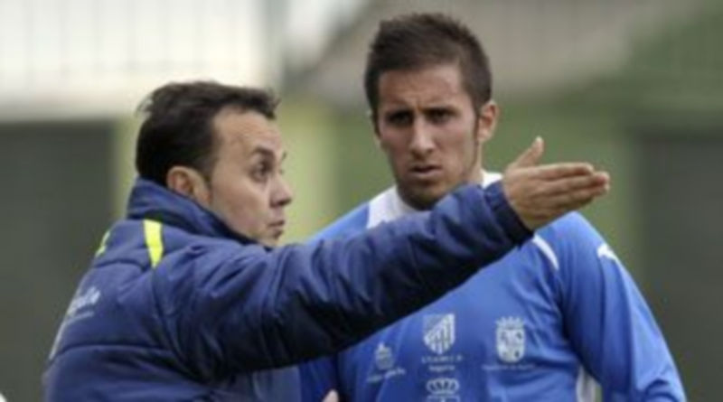 El entrenador Tito Domingo