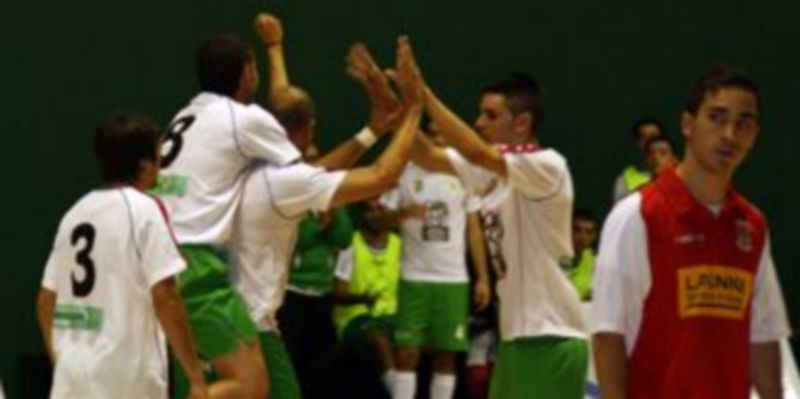 Varios jugadores del FS Valverde celebran un gol en un partido anterior. / El Adelantado