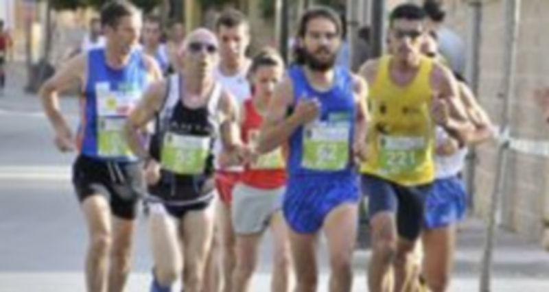 Imagen de la anterior edición de los 10 Kilómetros en Ruta de Valverde del Majano. / Alberto Benavente.