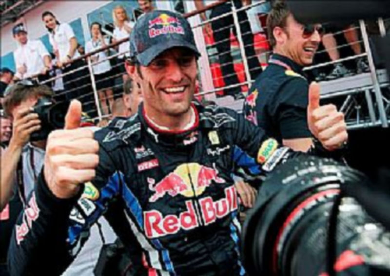 Webber sonríe satisfecho tras acabar el gran premio. /EFE