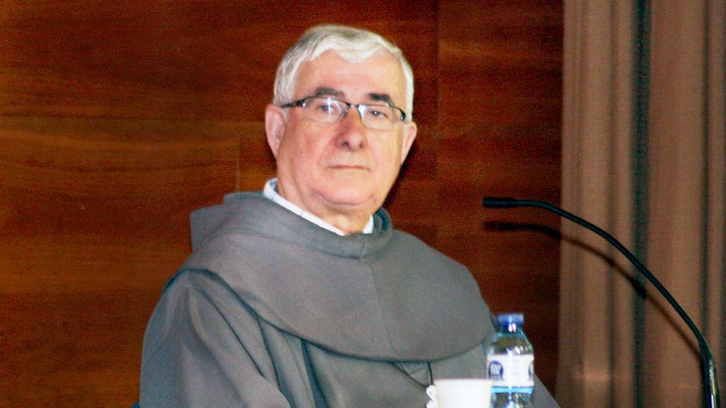 PADRE-PATERA-ISIDORO-MACÍAS