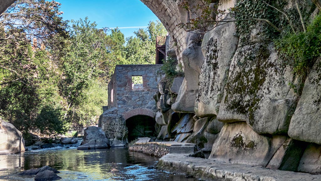 San Lorenzo. Senda de los Molinos