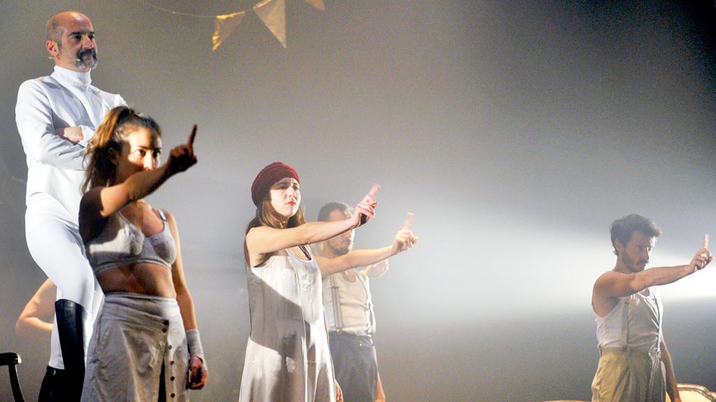 Teatro-Juan-Bravo-Inauguracion-Danzad-Malditos_KAM7452