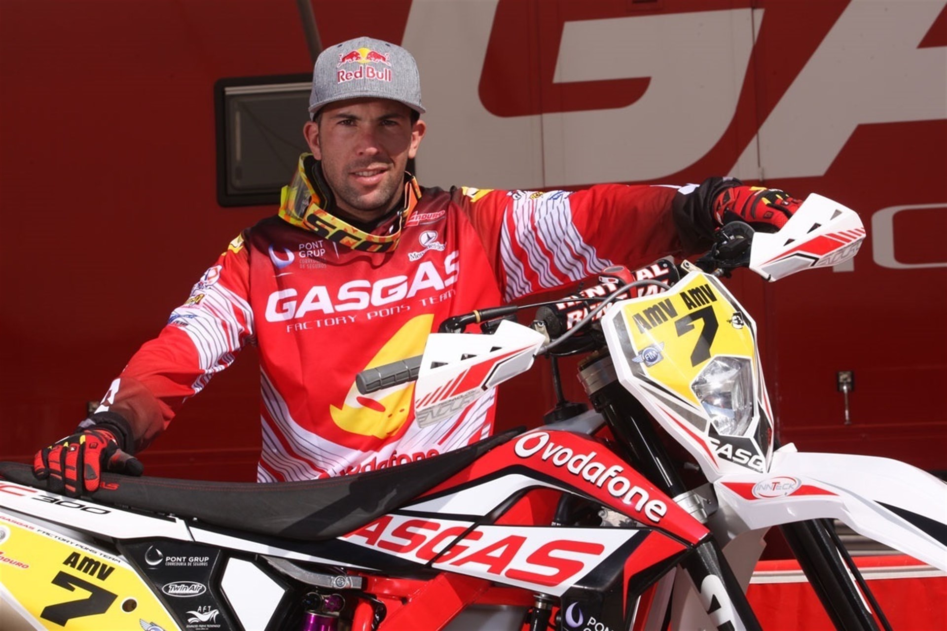 El equipo que competirá en Sudamérica estará conformado por Jonathan Barragán, Johnny Aubert y Cristian España.