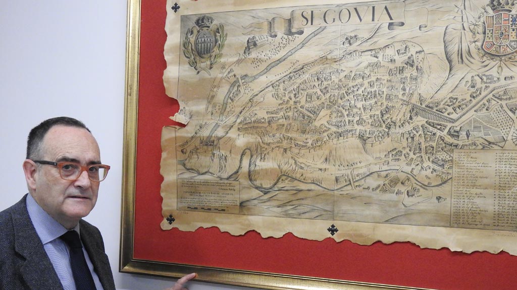 Jesús Fuentetaja, en su despacho. / G.H.