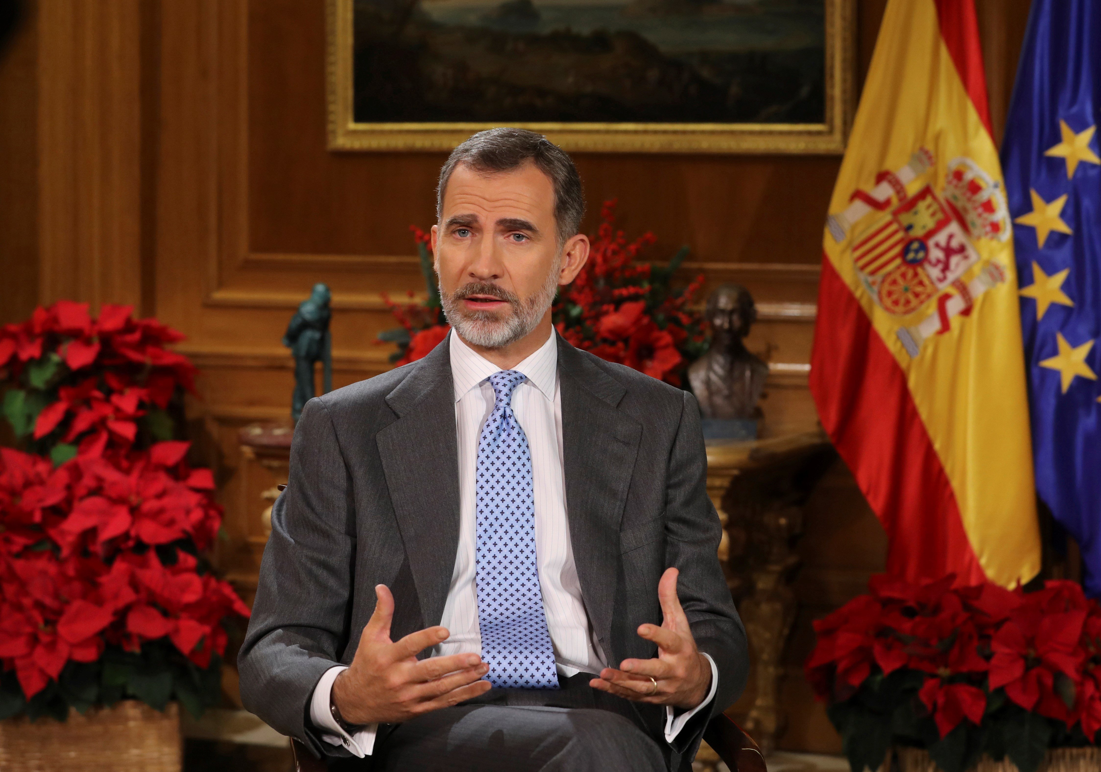 El Rey Felipe VI, durante su tradicional mensaje de Navidad desde el Palacio de La Zarzuela.