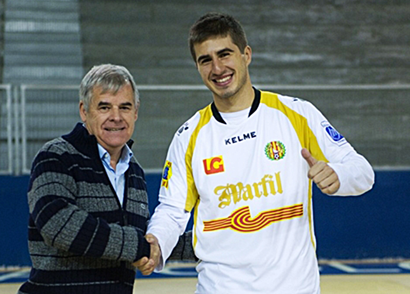 Gava durante su presentación con el Santa Coloma. / LNFS