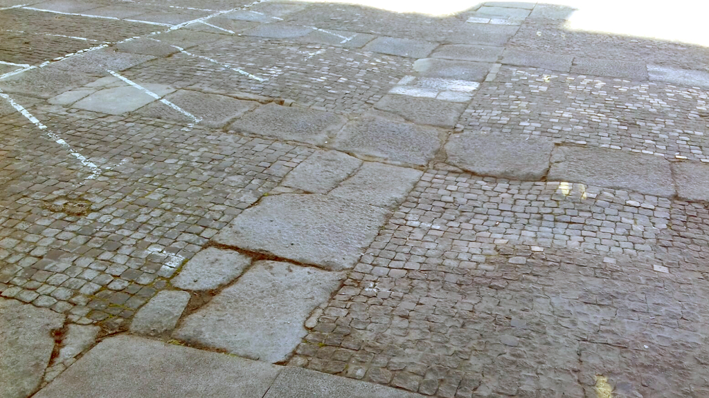 pavimento plaza de la Artillería