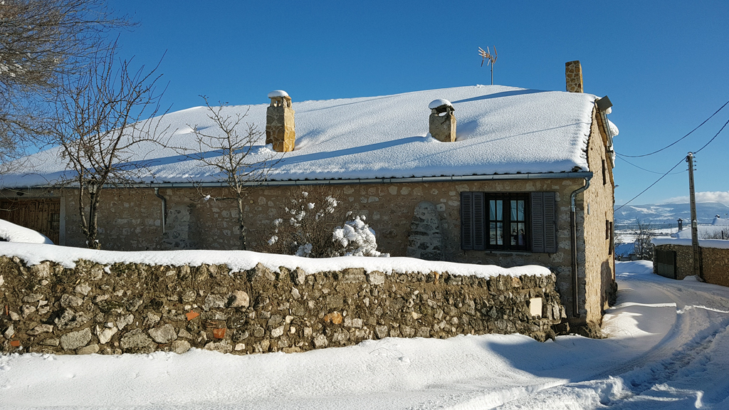 Calle de Tanarro tras la última nevada. / E.A.
