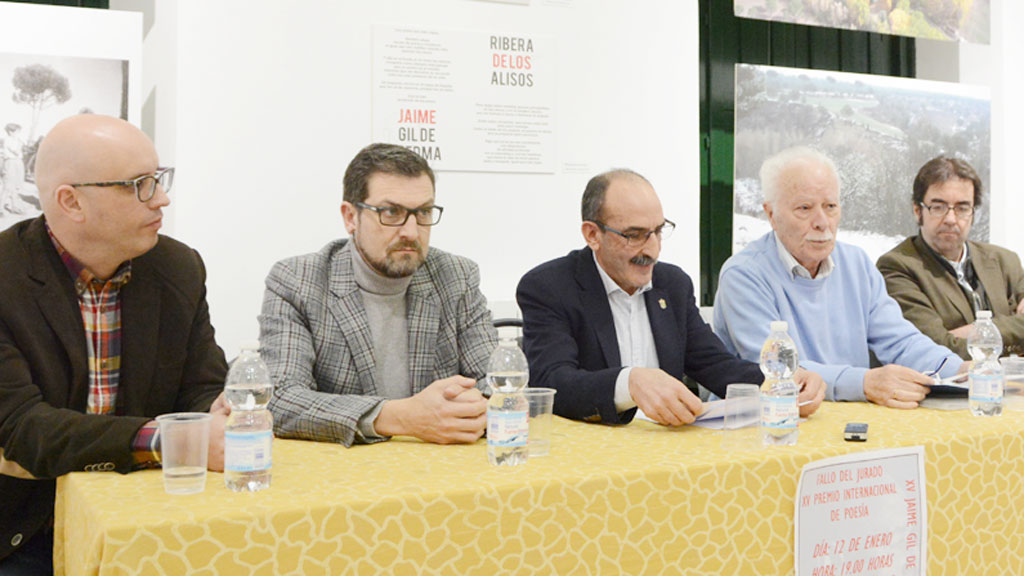 Miembros del jurado dando a conocer el fallo. / AMADOR MARUGÁN