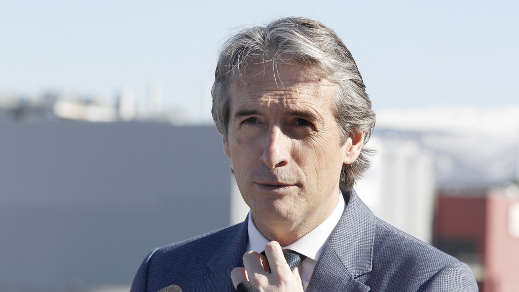 Íñigo de la Serna habló en Segovia de la variante de San Rafael. / nerea llorente