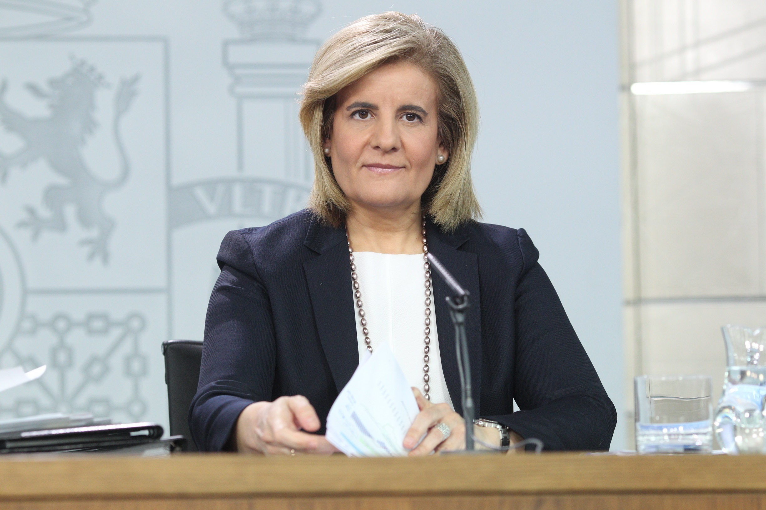 La ministra de Empleo y Seguridad Social, Fátima Báñez, durante un Consejo de Ministros reciente.