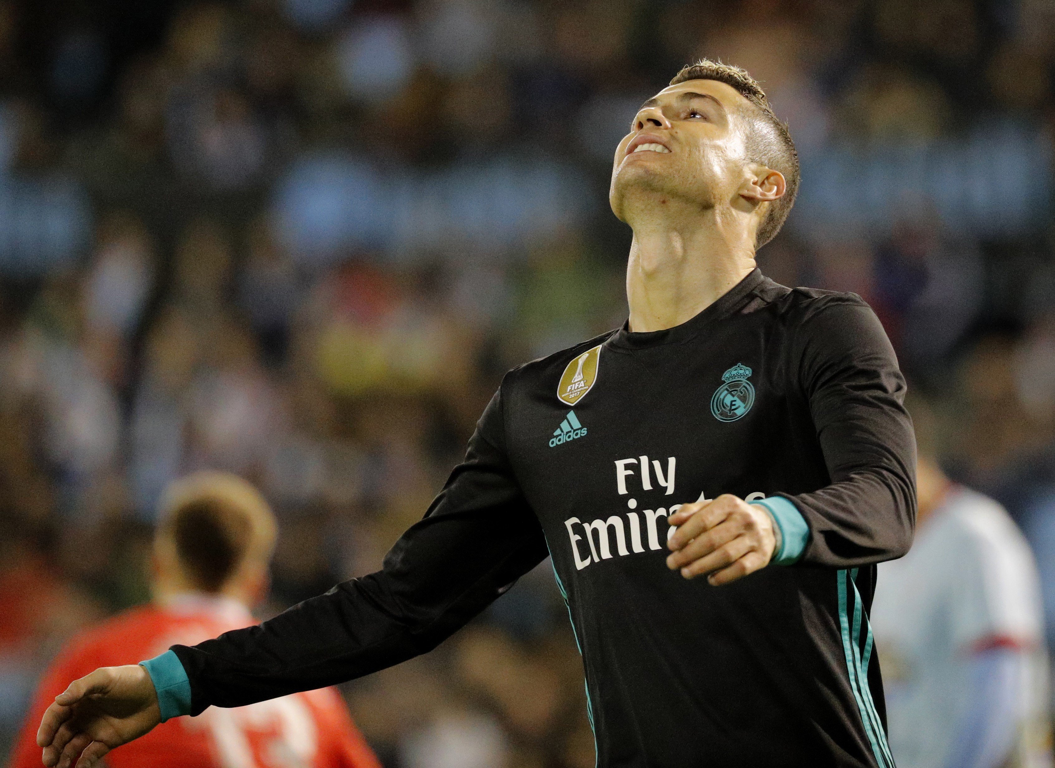 Cristiano Ronaldo se lamenta después de fallar una ocasión ante el Celta en Vigo, donde el Real Madrid no pudo pasar del empate.