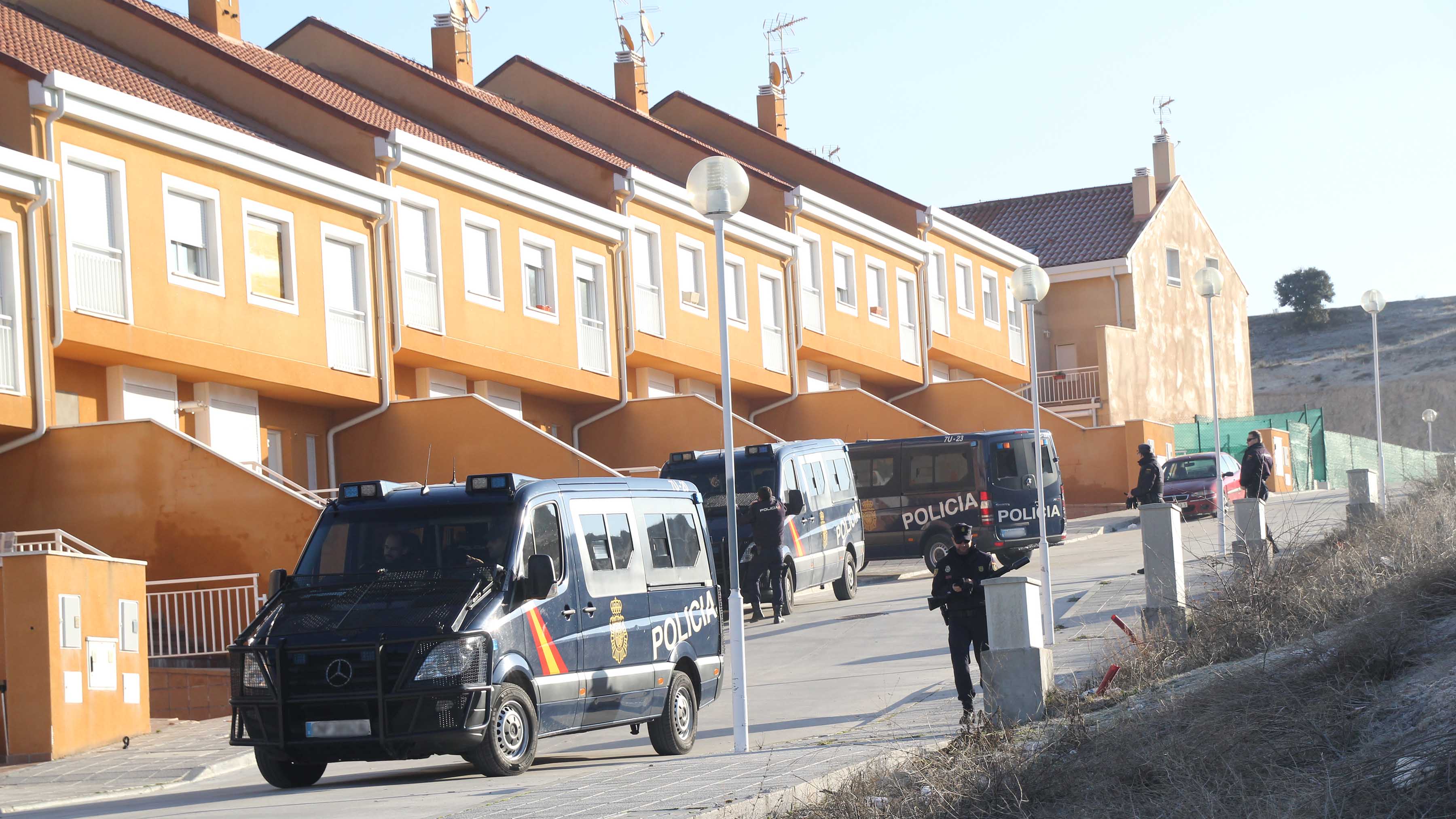 Operativo desplegado en la urbanización Fuente de la Bola