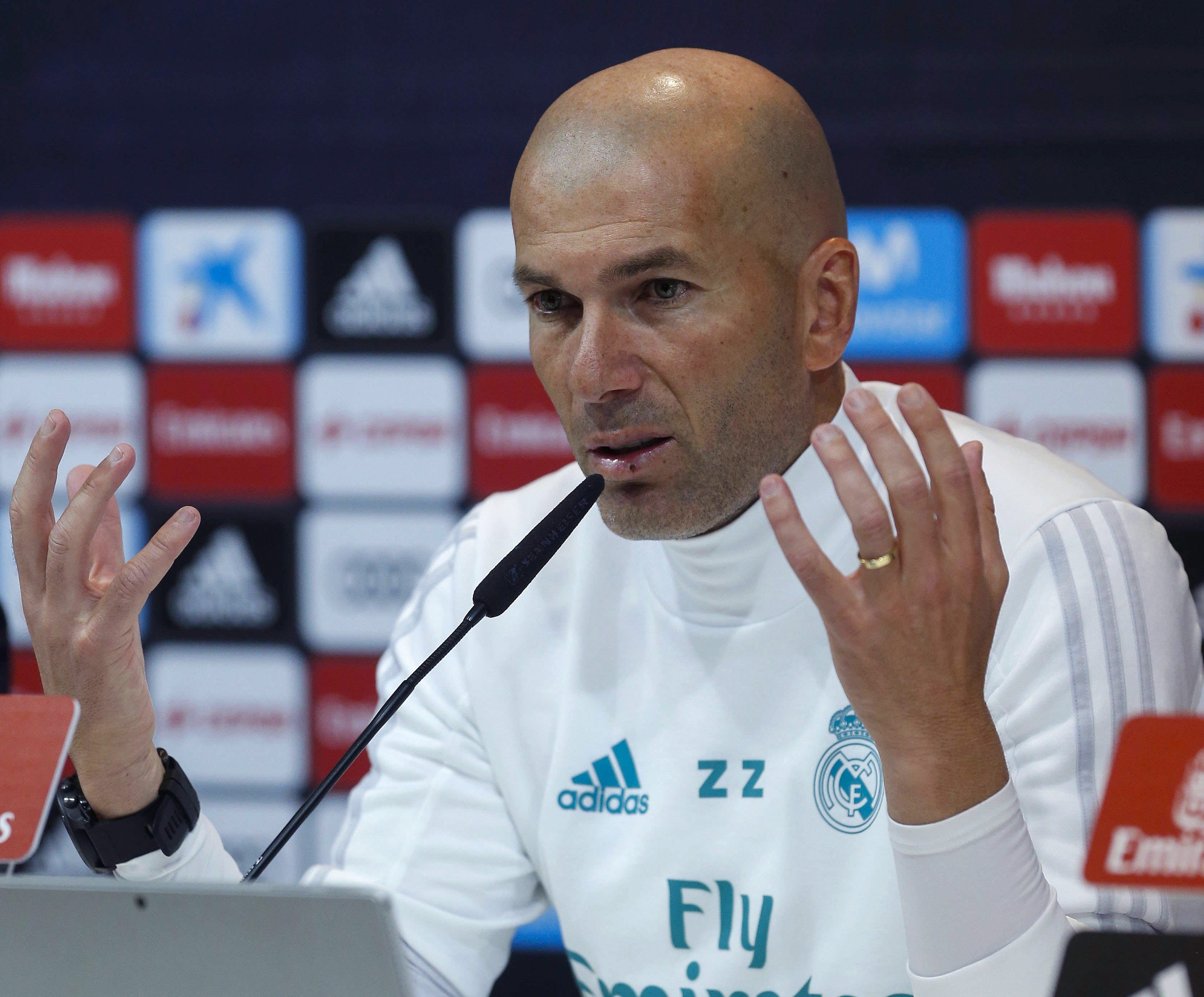 Zinedine Zidane negó en rueda de prensa su interés en fichar a Kepa.