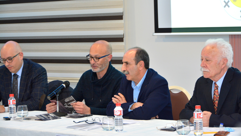 48_1-nava-gala-poetica