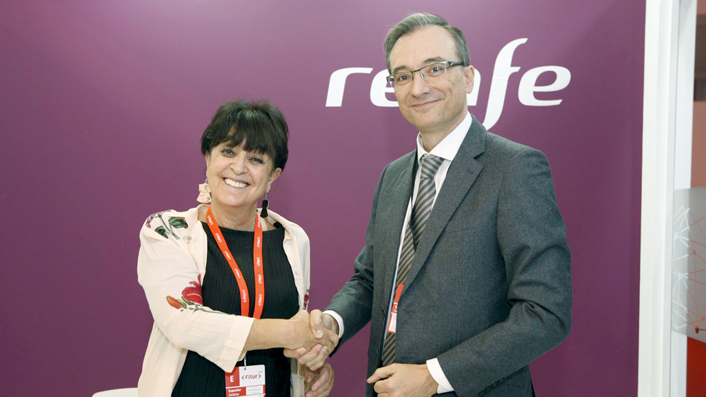 El Ayuntamiento y Renfe prorrogan el acuerdo para promocionar la ciudad de Segovia 1 convenio-tren-machado