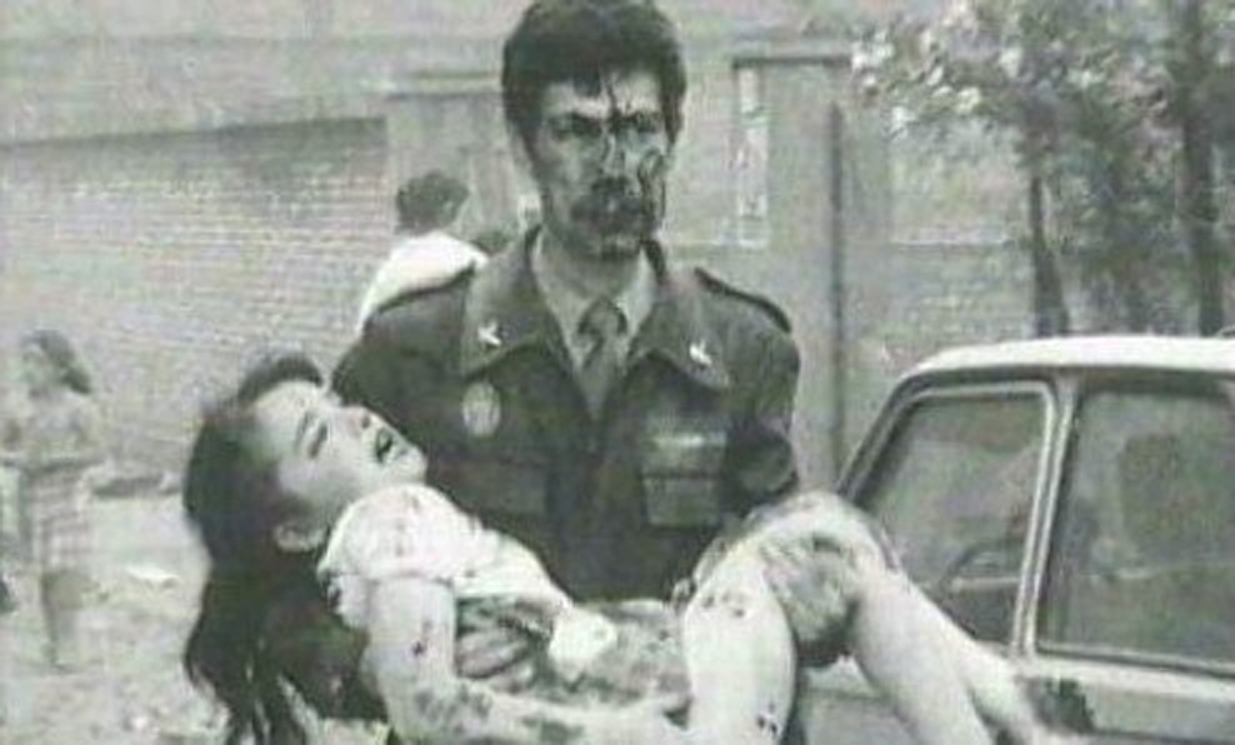 Durante su periodo de actividad, ETA cometió 2.472 actos terroristas y 197 atentados mortales sin esclarecer.