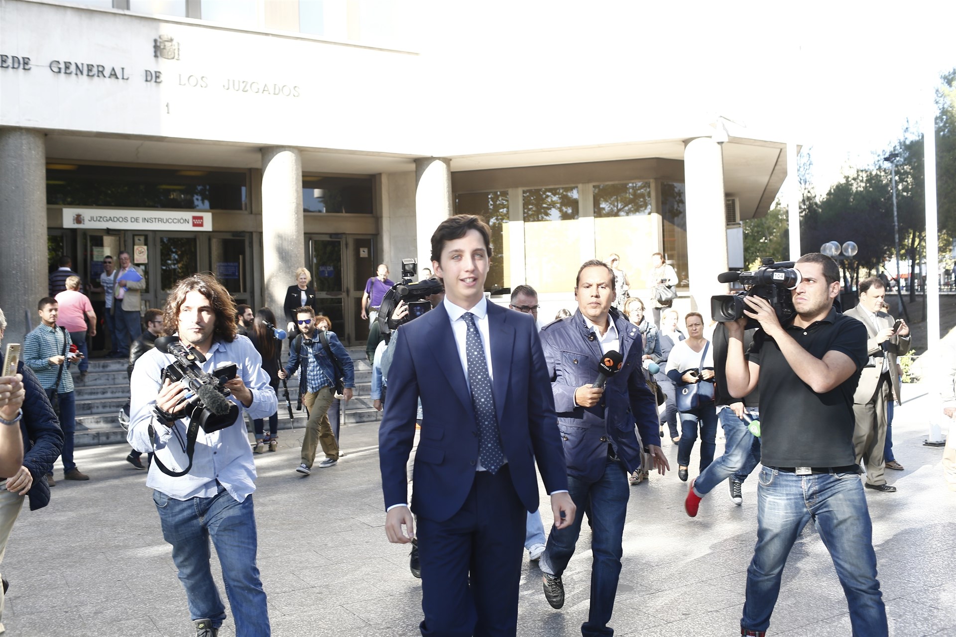 Francisco Nicolás Gómez Iglesias se ha enfrentado a varias causas por hacerse pasar por un alto cargo del Estado.