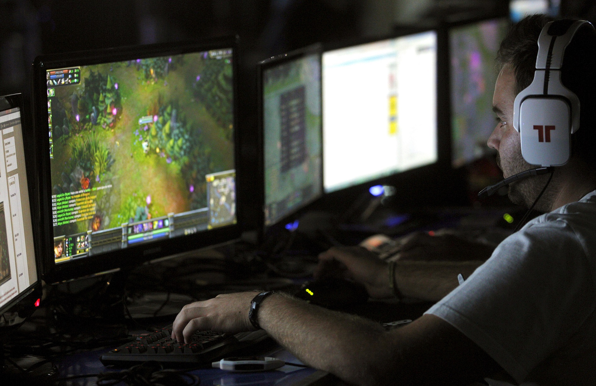 Según el informe, el sector del videojuego en España facturó en el año 2016 unos 617 millones de euros.