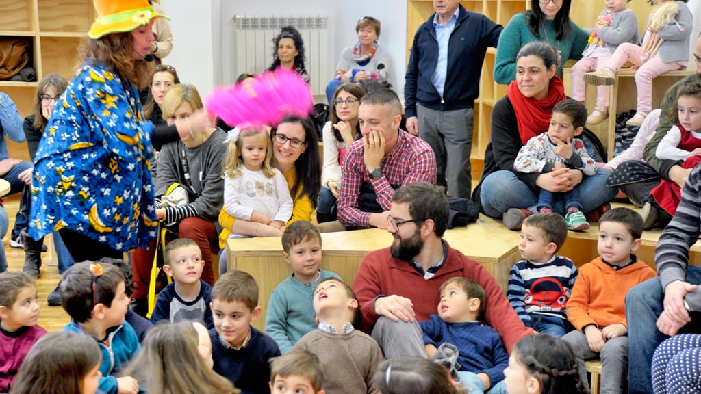 Casa-Lectura-Cuentacuentos-Sombrero-De-La-Memoria