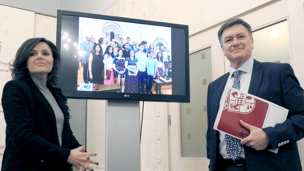 Dueñas y Vázquez, en la presentación de los proyectos 2018. / G.H.