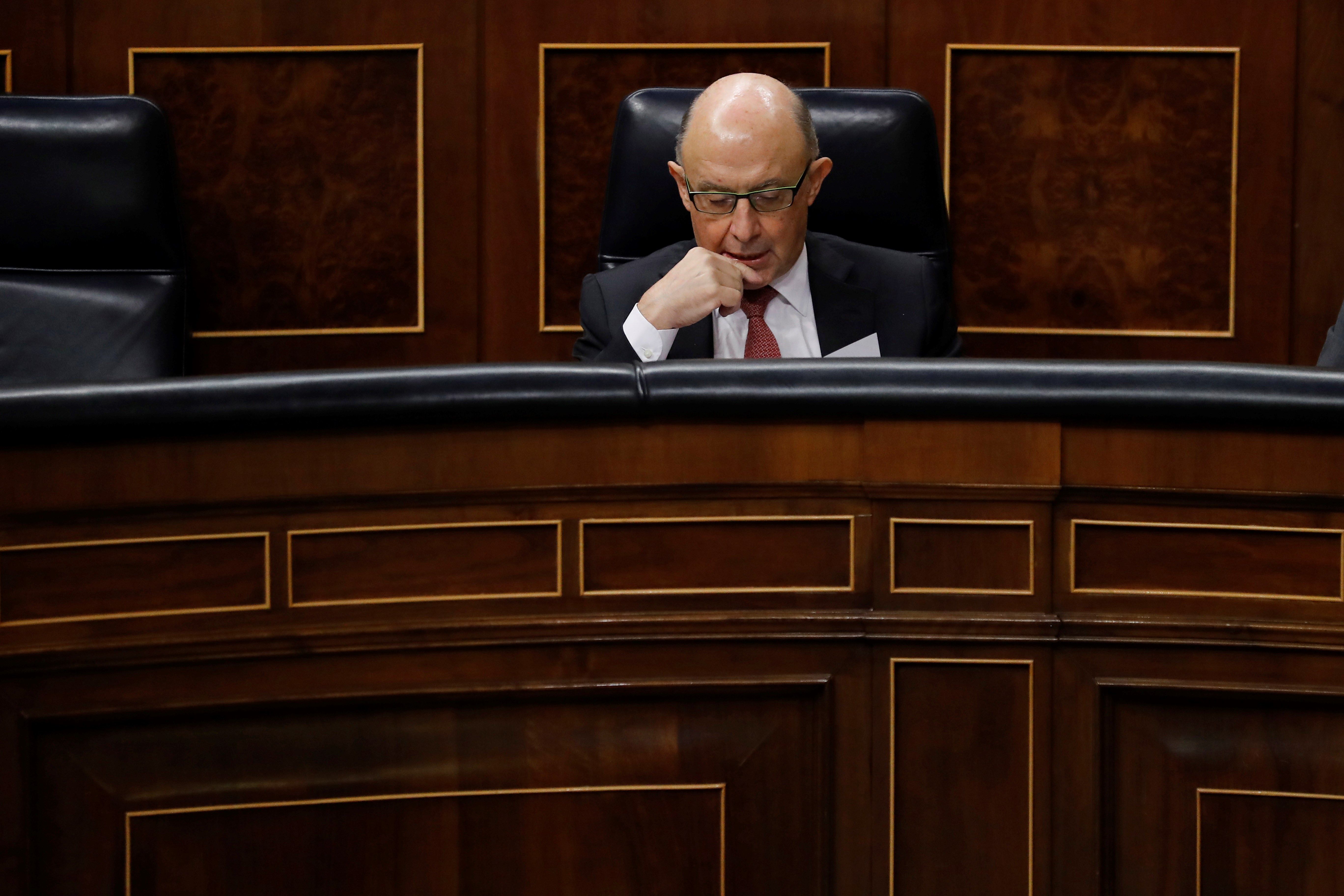 El ministro de Hacienda, Cristóbal Montoro, en el Congreso.
