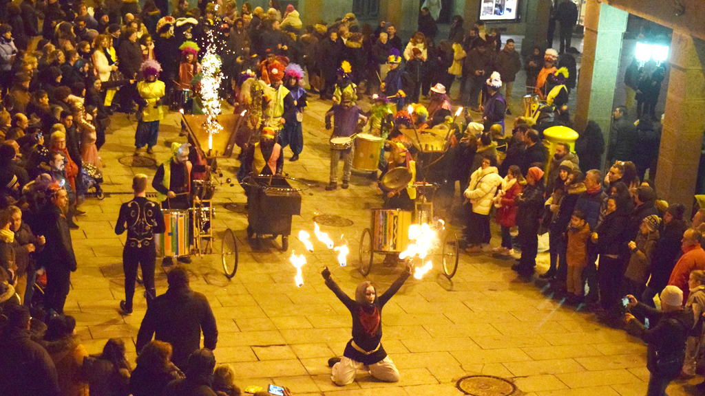 desfile de Carnaval Os Batucones