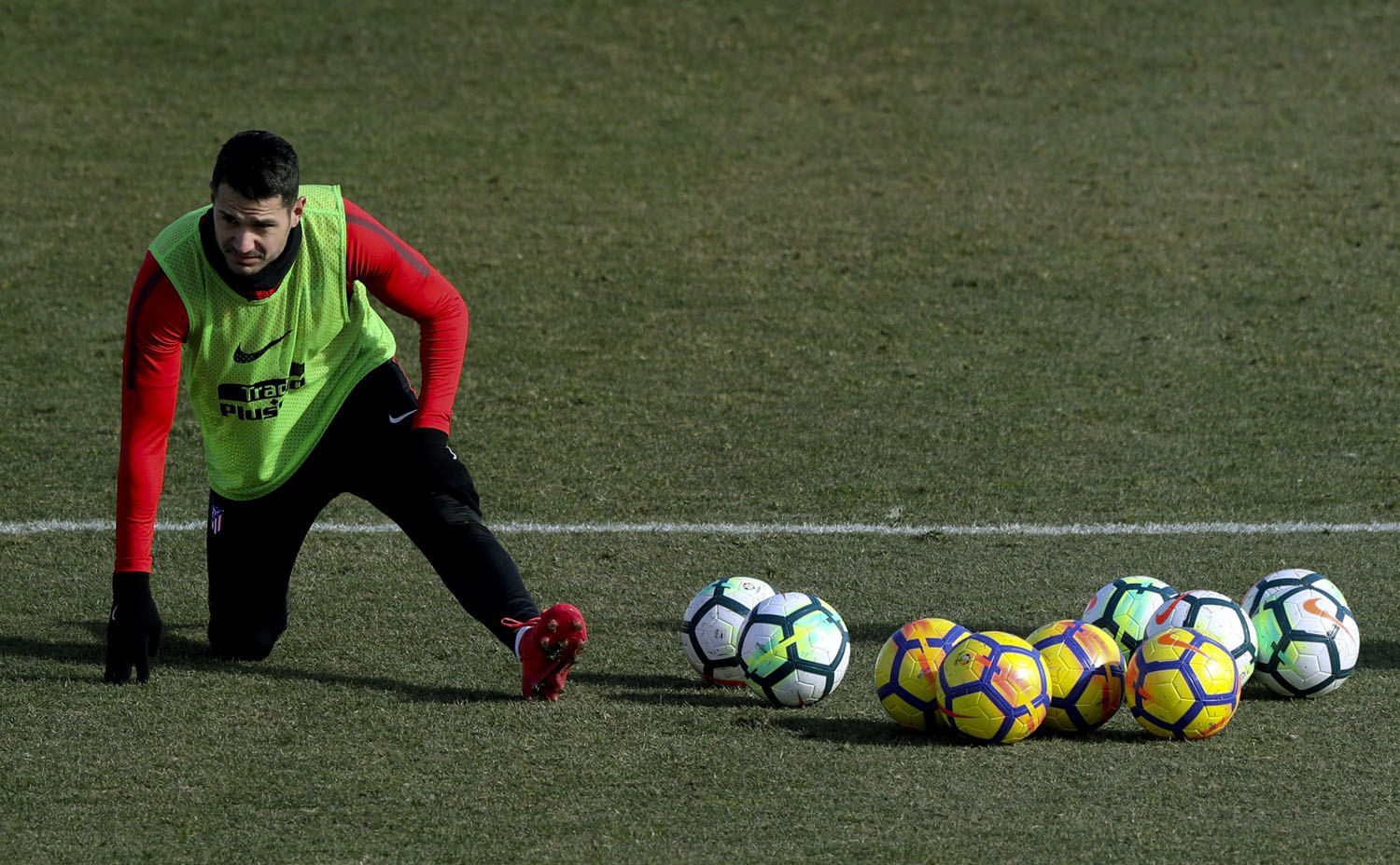 Vitolo será titular por primera vez en Liga desde que se pusiese a las órdenes de Simeone el pasado mes de enero.