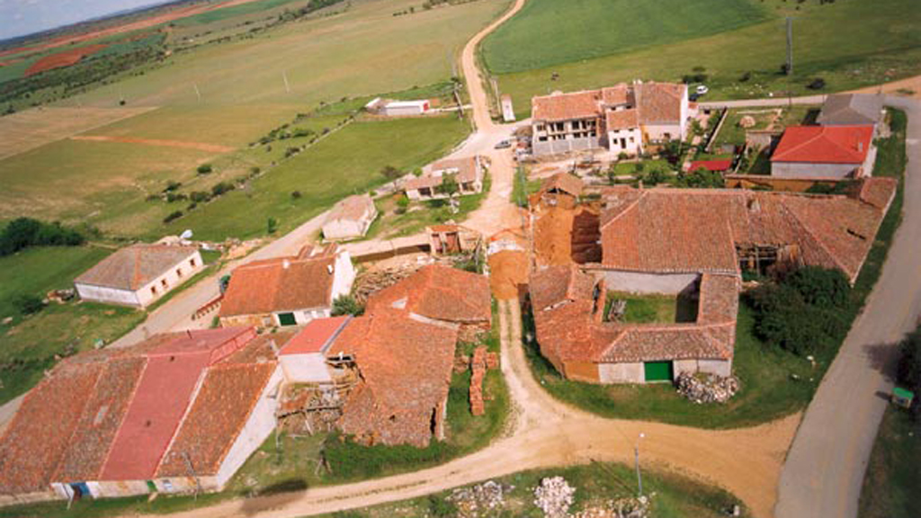 Vista aérea de Barahona de Fresno. / E.A.