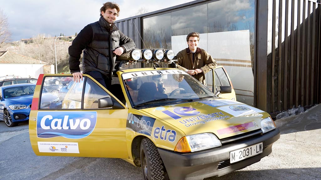 48IE-estudiantes-rally-solidario-Marruecos