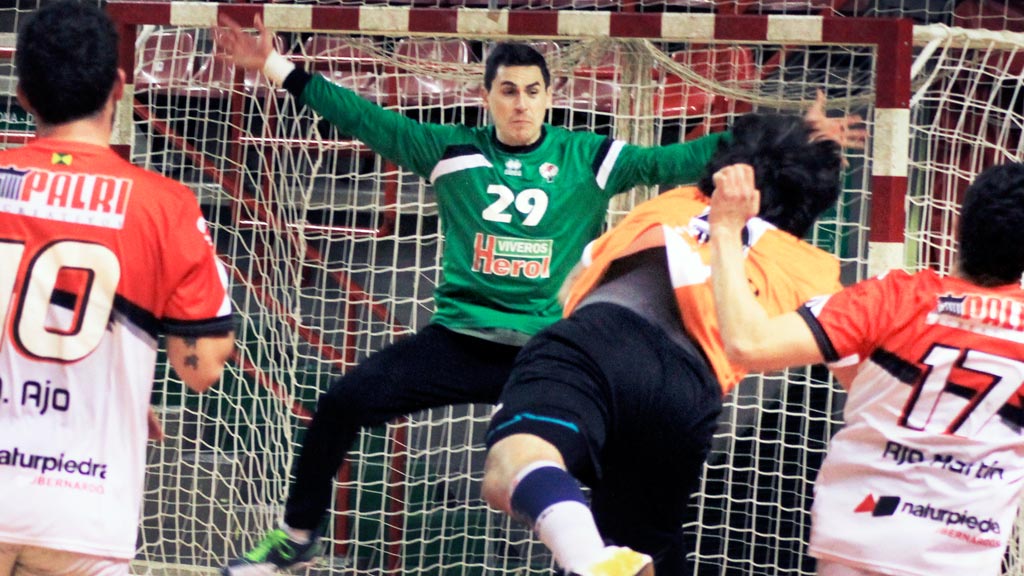 d1-1balonmano-nava-torrelavega