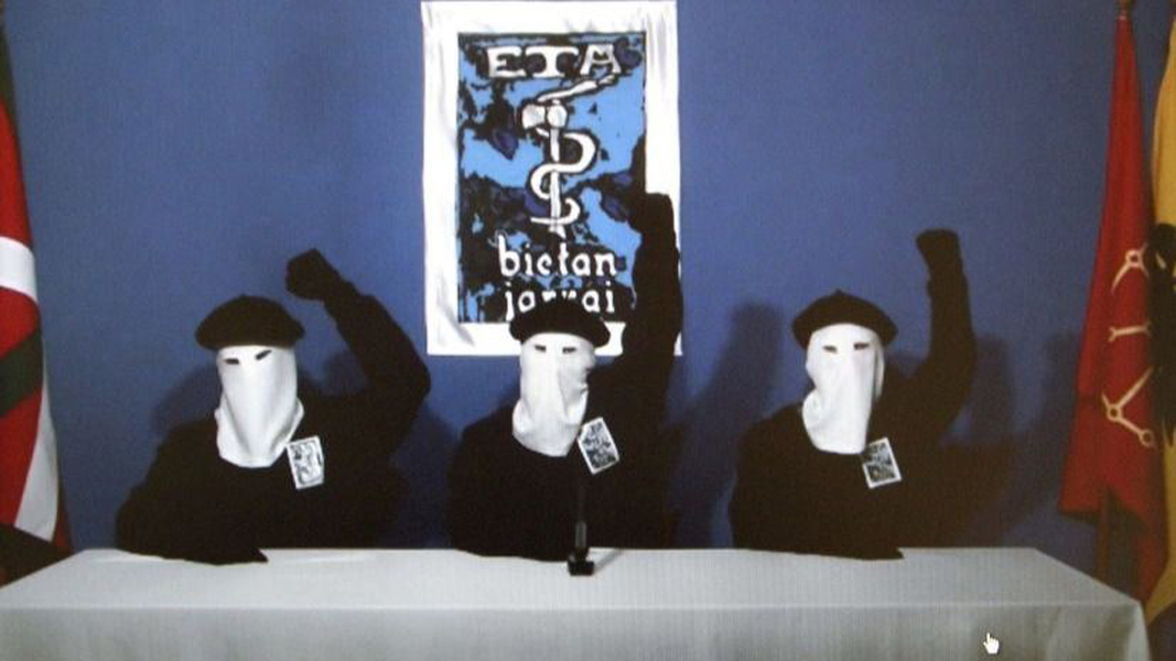 La banda terrorista ETA anunció el cese de la actividad armada el 20 de octubre de 2011.