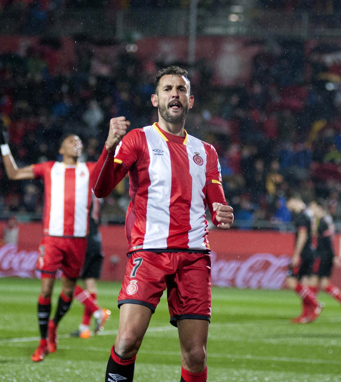 Stuani celebra su segundo gol ante el Athletic.