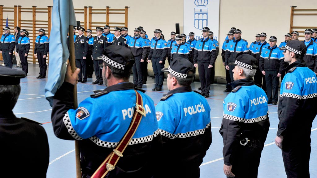 01kama_Policia-Local-Fiesta_KAM2384