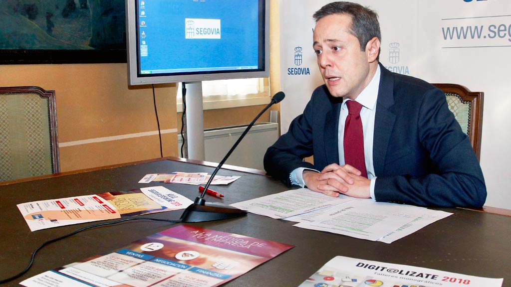 Ayuntamiento-RP-ciclos-desarrollo-economico-Jose-Bayon