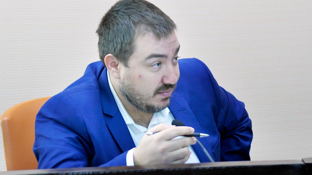 Juan Ángel Ruiz, diputado de Centrados./ kamarero